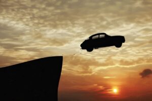 San o padu u provaliju